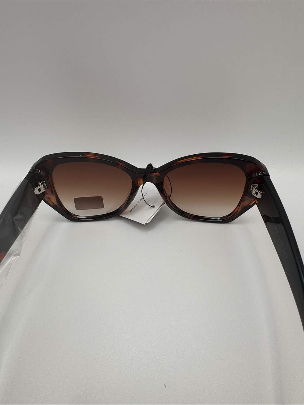 Charlies Tortoiseshell Cat-Eye Sunglasses with Brown Gradient Lenses - Picture 6 of 6